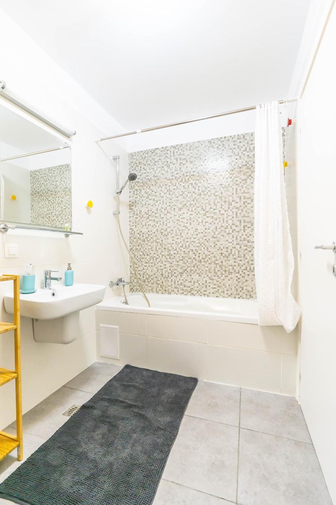 Jasmine Luxury Aviatiei *